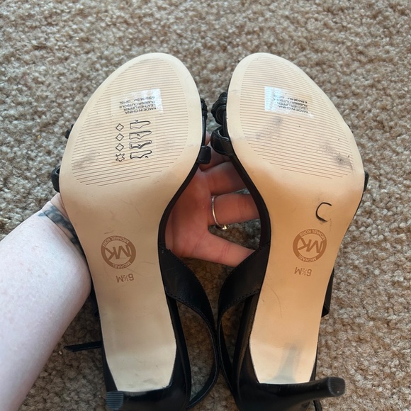 Michael Kors Black Heels with Chain Accent - Picture 8 of 9